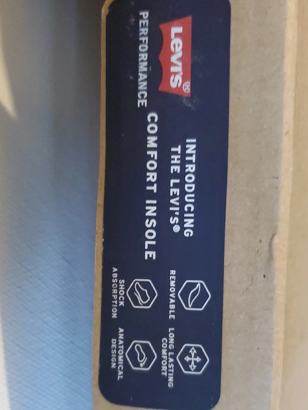 Levis Shoes - Picture 14 of 14